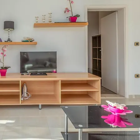 Luka * ポドゥゴラ